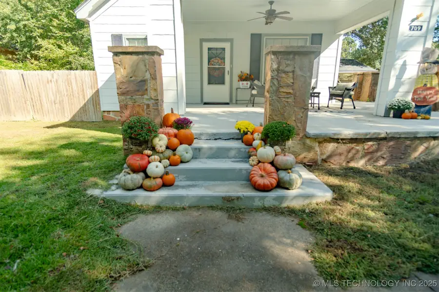 709 NE 2nd, Antlers, OK 74523 - Image #3