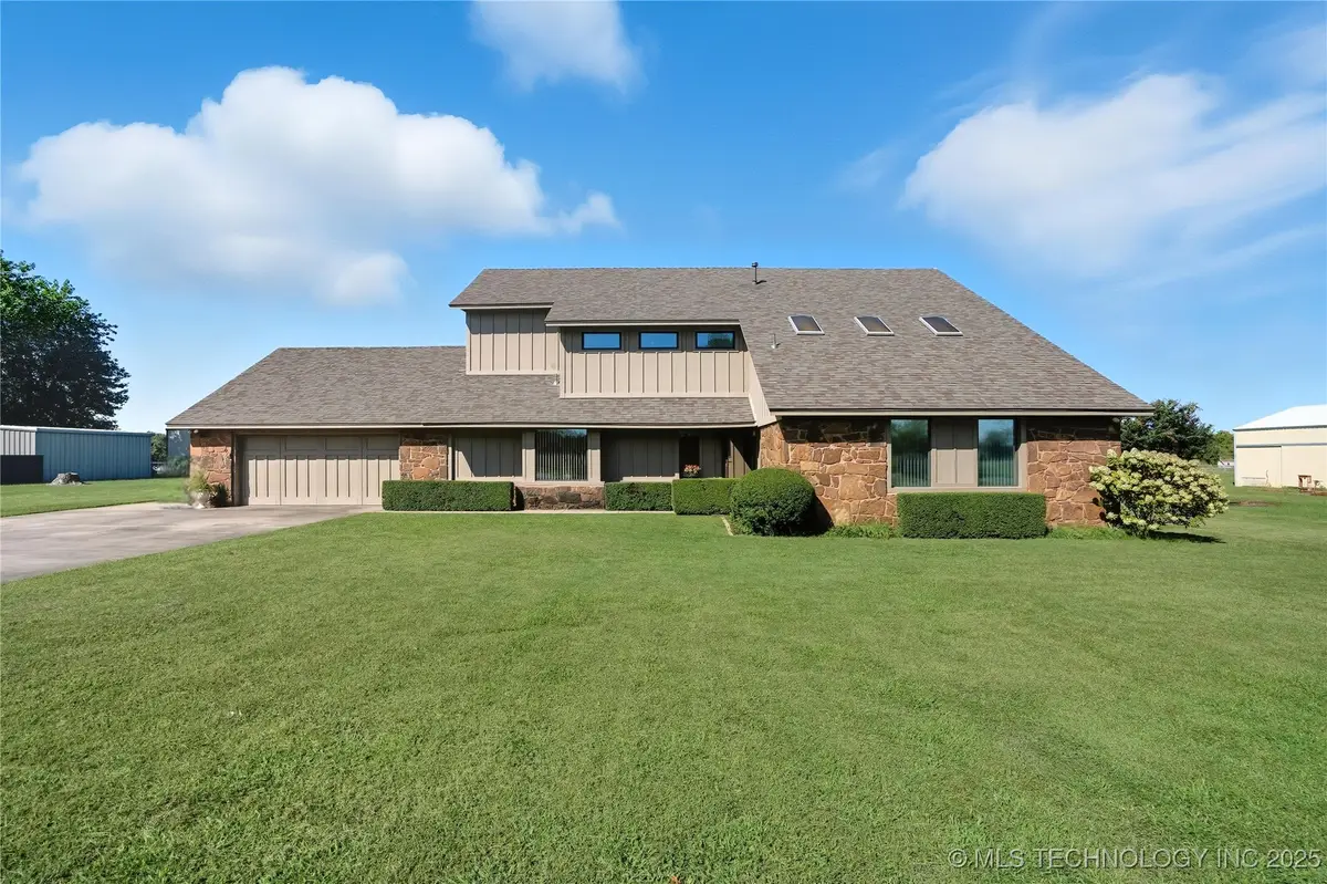 13542 N 155th East Avenue, Collinsville, OK 74021 - Image #1