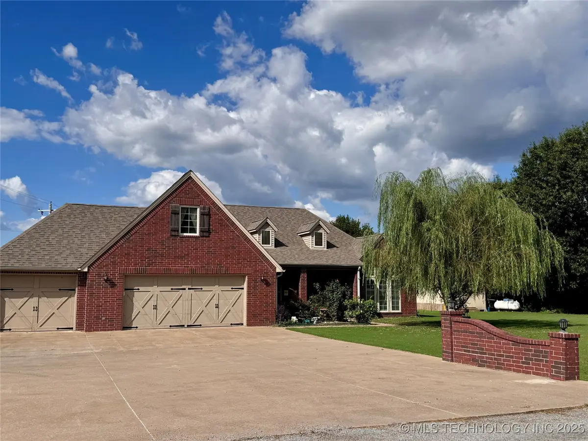 51 Willow Drive, Pryor, OK 74361 - #1