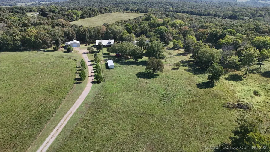 25588 S Welling Road, Welling, OK 74471 - Image #2