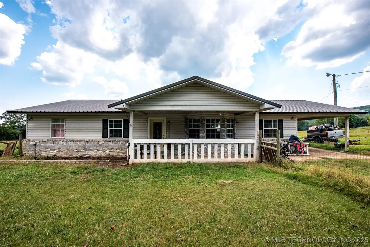 465602 E 850 Road, Stilwell, OK 74960 - Image #1