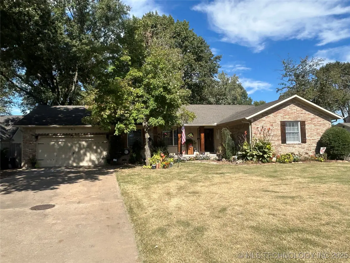 245 SE 17th Street, Pryor, OK 74361 - Image #1