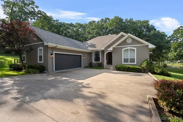 1619 Pine Drive, Grove, OK 74344