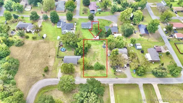 9 NW J Street, Stigler, OK 74462