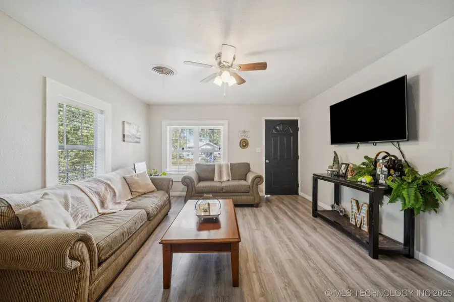 1106 N Alabama Avenue, Okmulgee, OK 74447 - Image #3