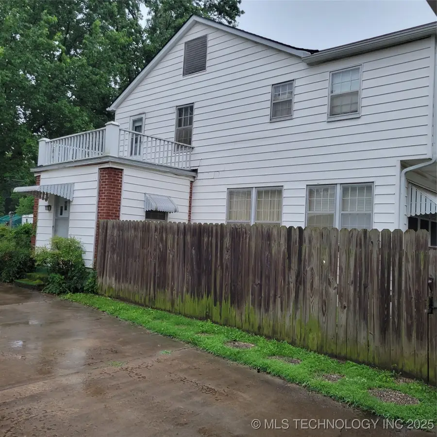 807 N Parkinson Avenue, Wagoner, OK 74467 - Image #2