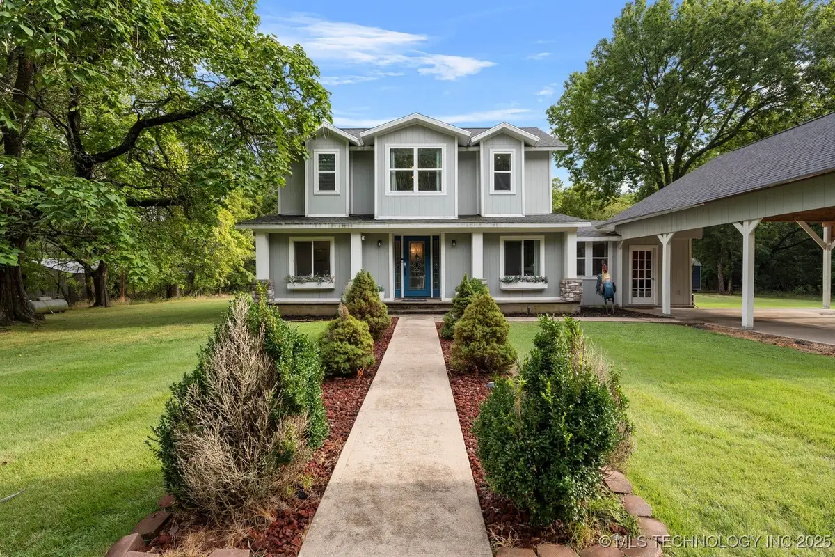 450521 Lake Shore Drive, Afton, OK 74331 - Image #1