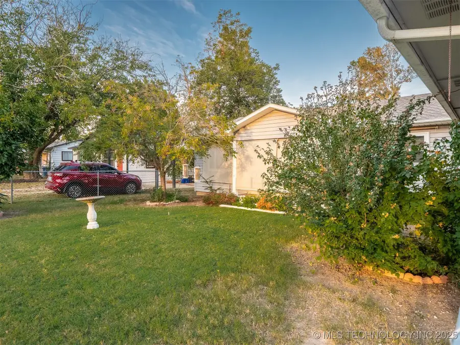 190 SW 2nd Street, Krebs, OK 74554 - Image #3