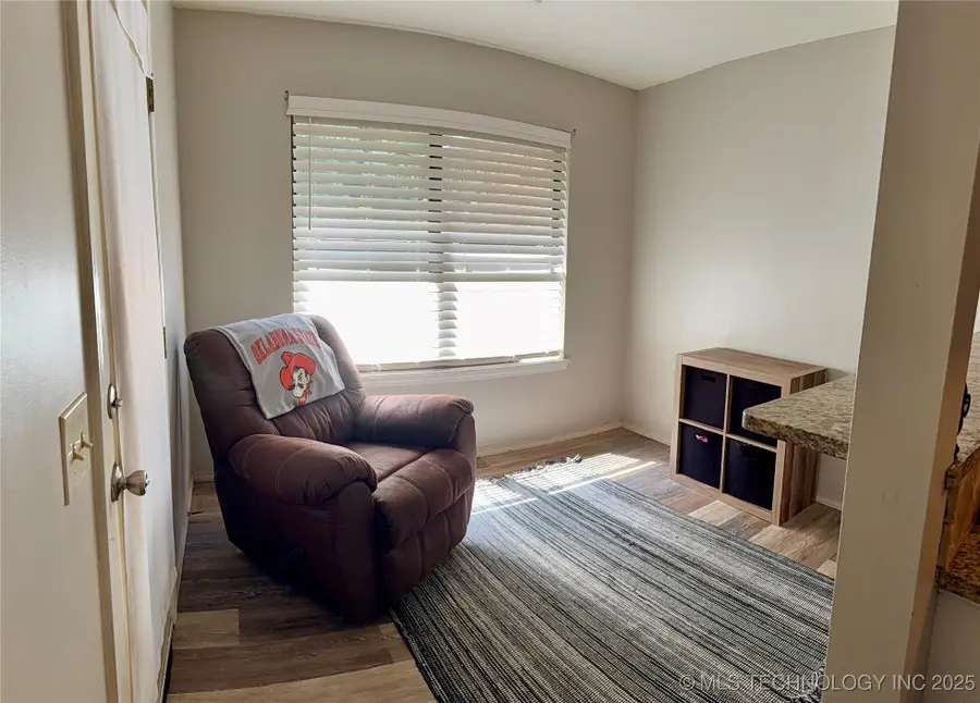 606 W 33rd Street, Sand Springs, OK 74063 - Image #2