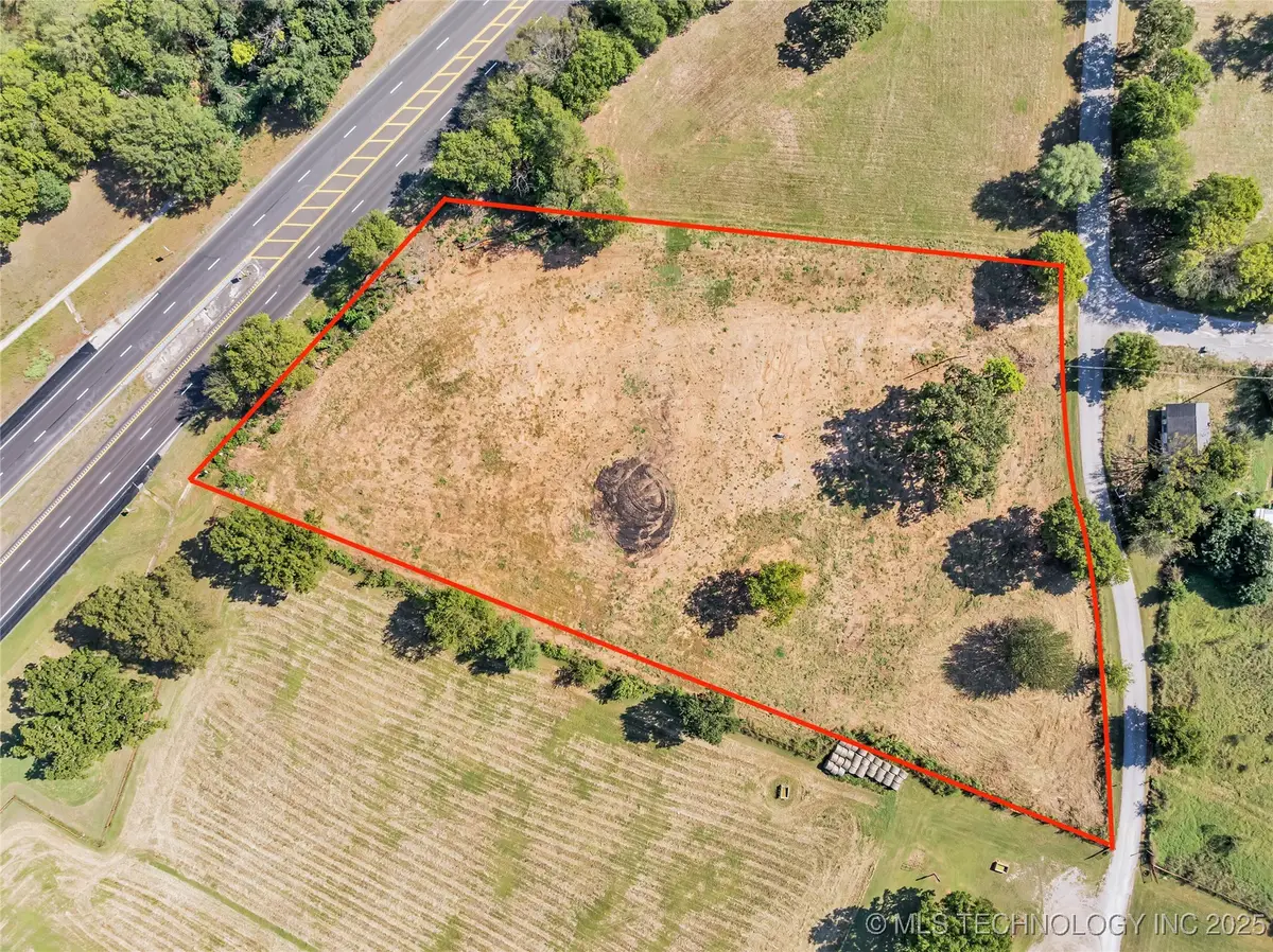 409 W Main Street, Davis, OK 73030 - Image #1