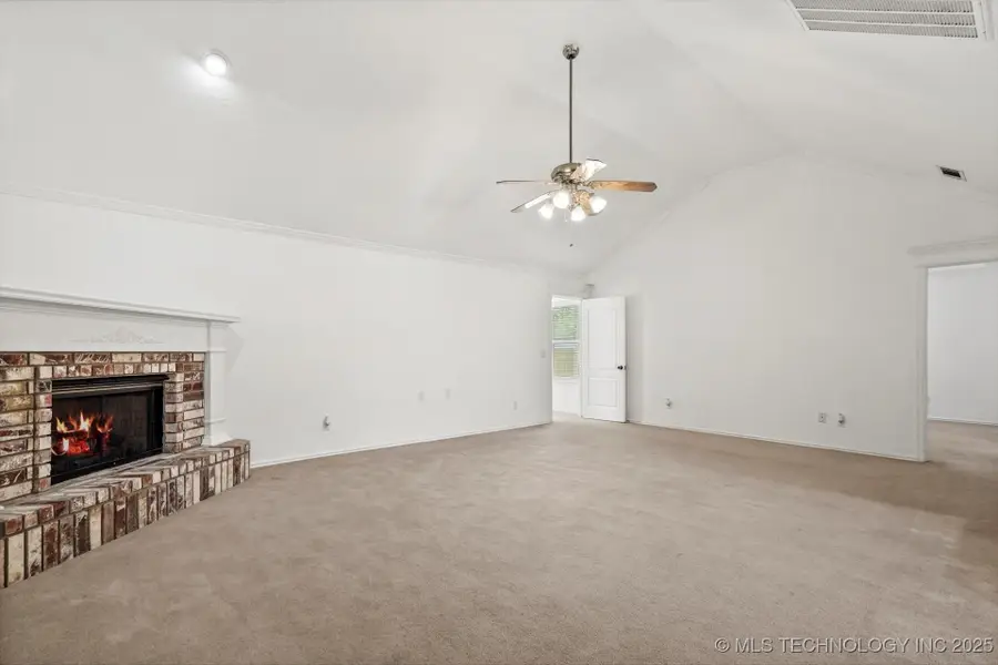 10806 E 117th Street, Collinsville, OK 74021 - Image #3