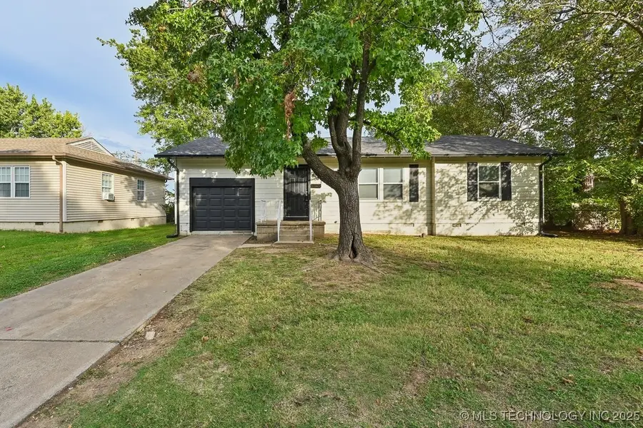 801 N Birch Street, Owasso, OK 74055 - Image #2