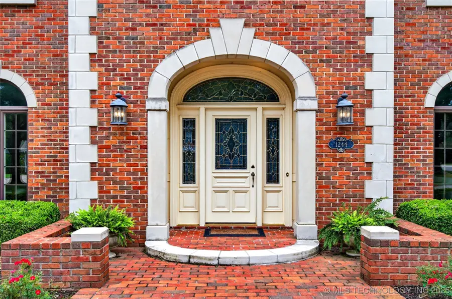 1244 Dogwood Court, Bartlesville, OK 74006 - Image #3