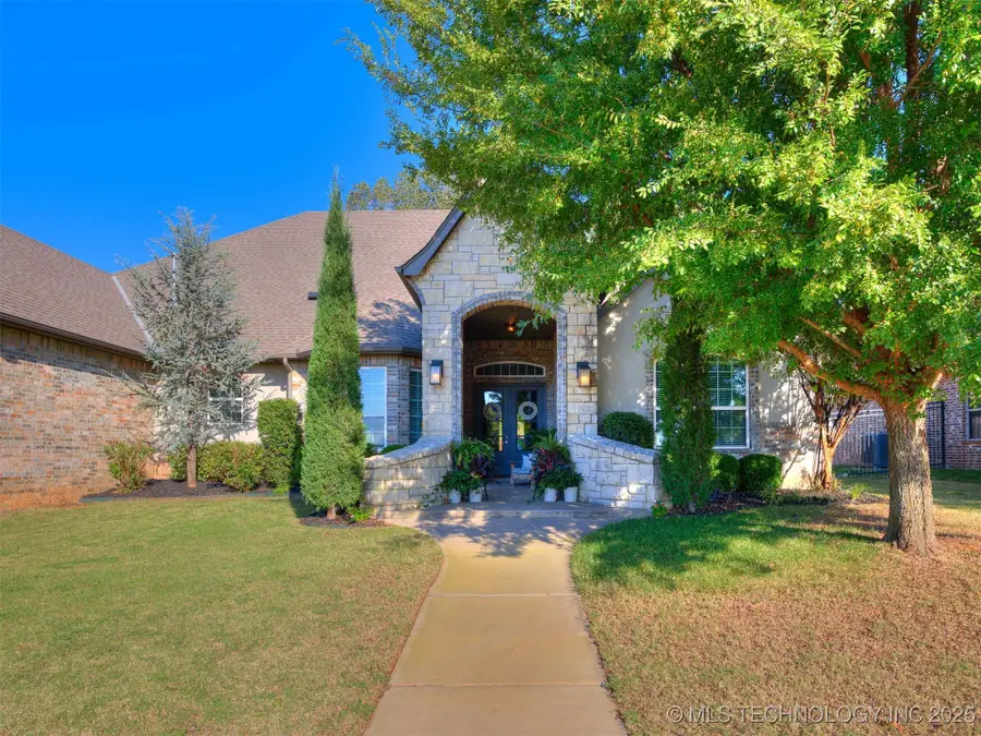 10404 Cherrywood Drive, Oklahoma City, OK 73151 - Image #3