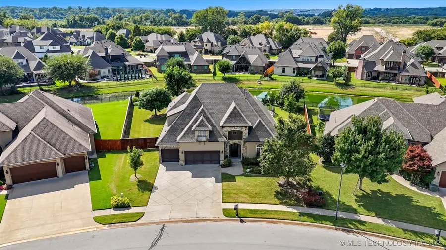 13230 S 66th Place, Bixby, OK 74008 - Image #2