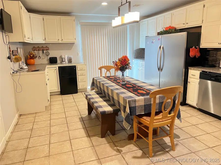 24273 Highway 2, Porum, OK 74455 - Image #3