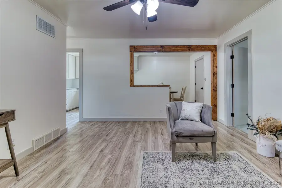 2114 W 48th Street, Tulsa, OK 74107 - Image #2