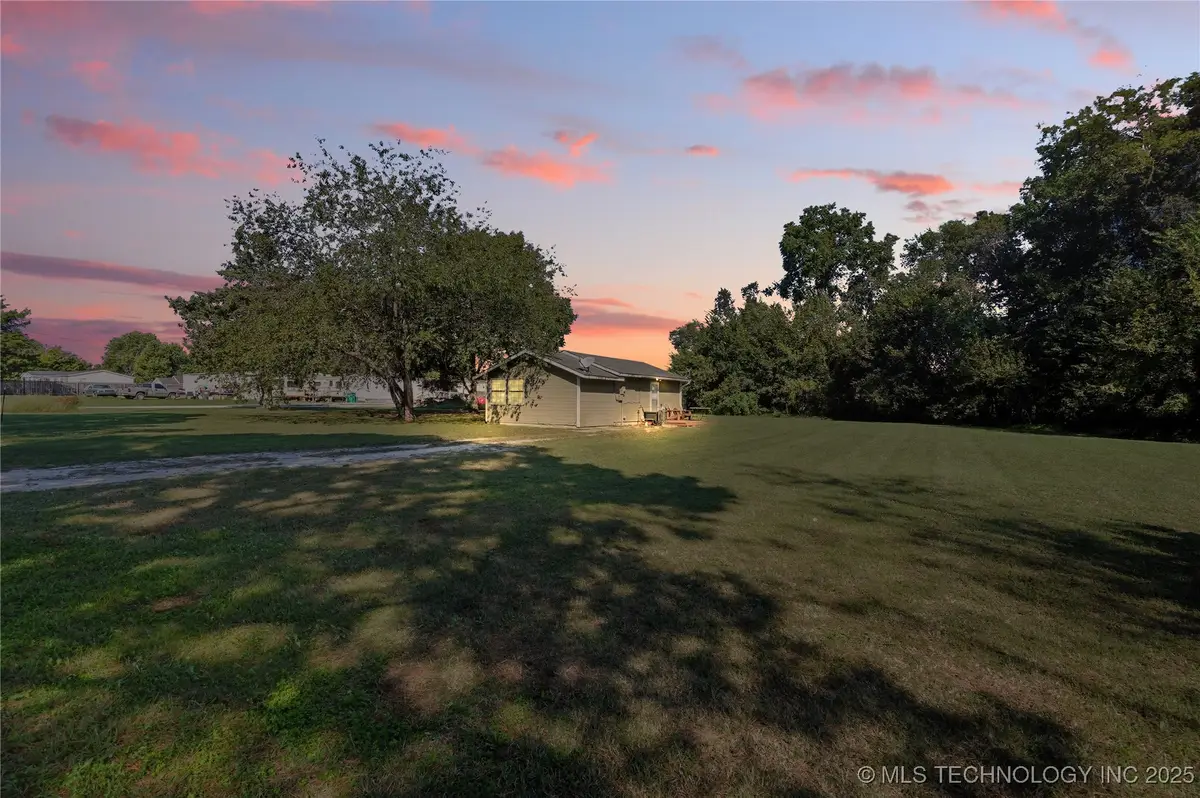 63176 E 282 Road, Grove, OK 74344 - Image #1
