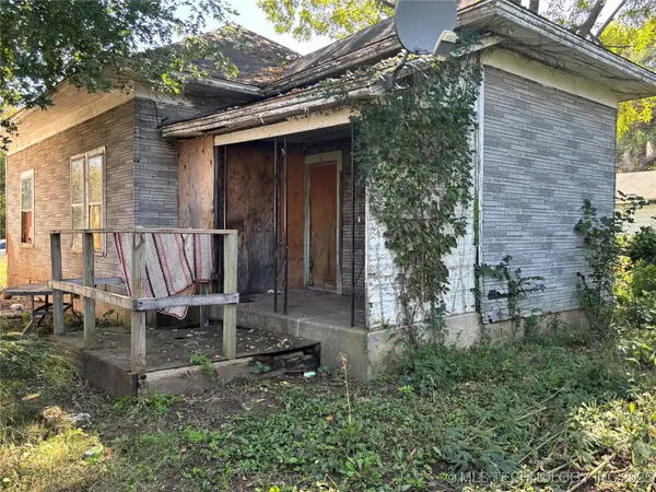 131 S 4th, Vinita, OK 74301