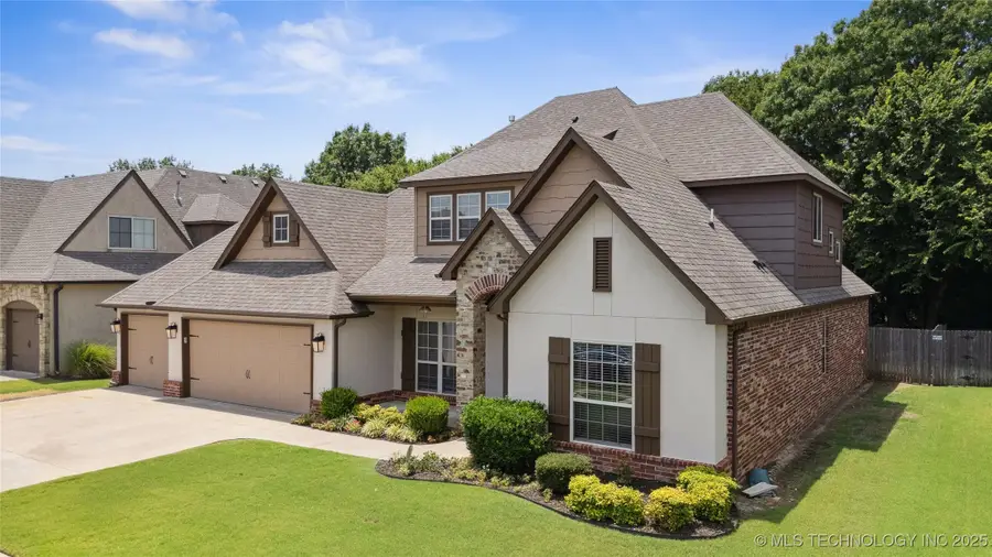 14338 S Hudson Avenue, Bixby, OK 74008 - Image #2