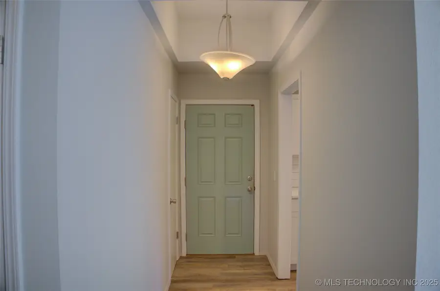 539 Meadowood Drive, Broken Arrow, OK 74011 - Image #3