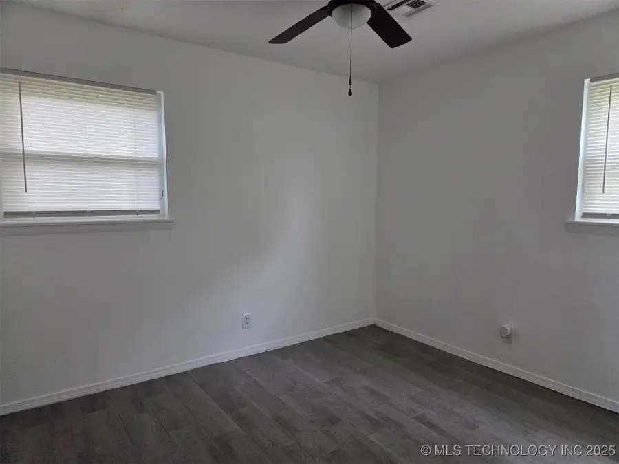 408 Lindenwood Drive, Bartlesville, OK 74003 - Image #3