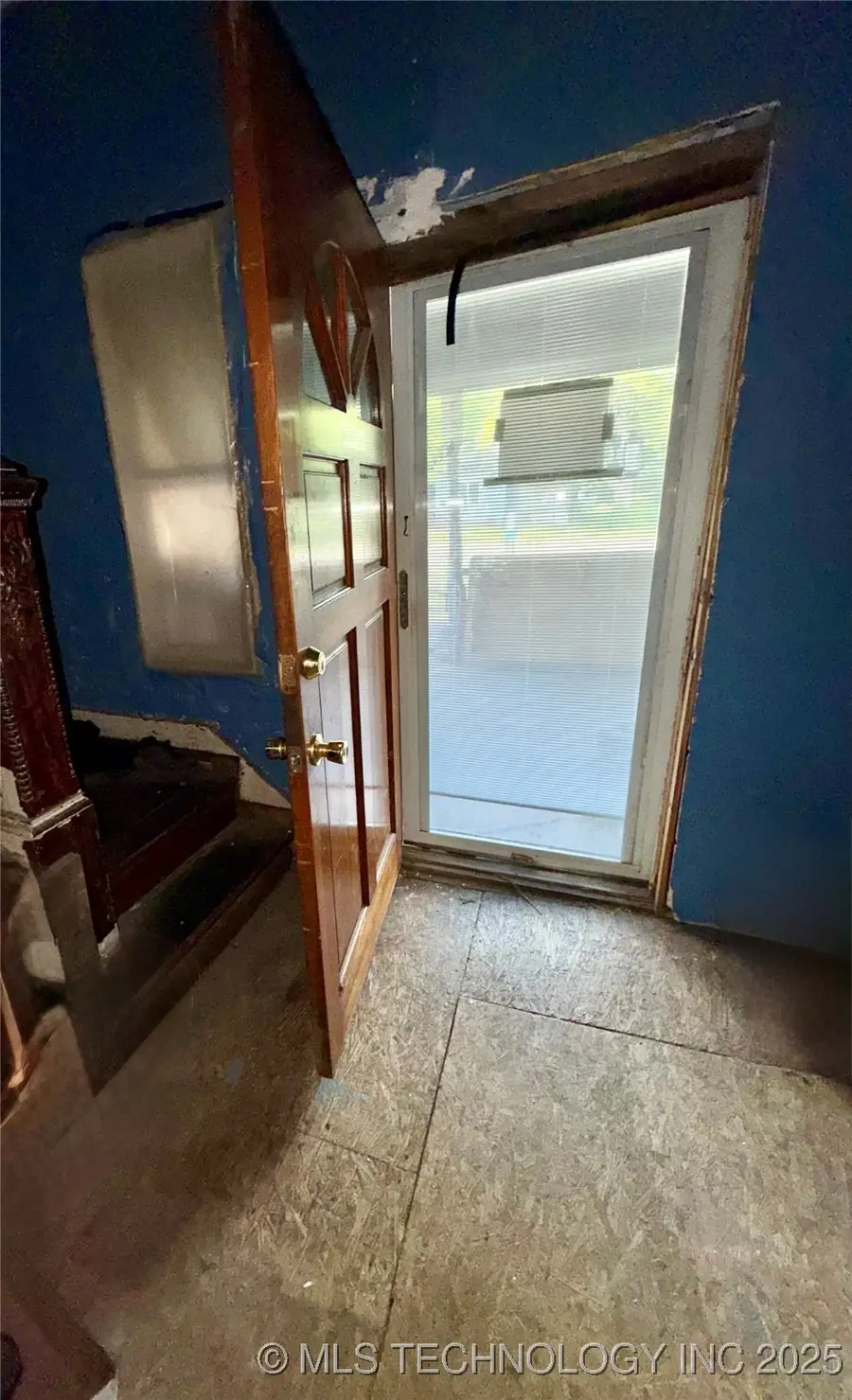 323 W Lincoln Avenue, Blackwell, OK 74631 - Image #2