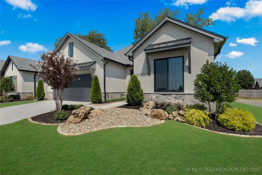 9617 E 119th Court, Bixby, OK 74008 - Image #2