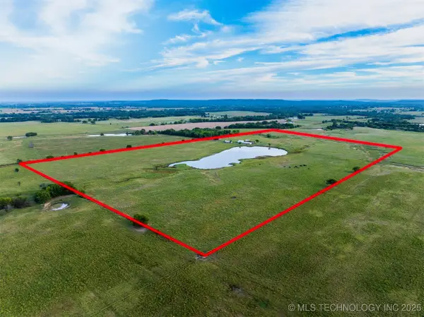 3 S 320 Road, Morris, OK 74445