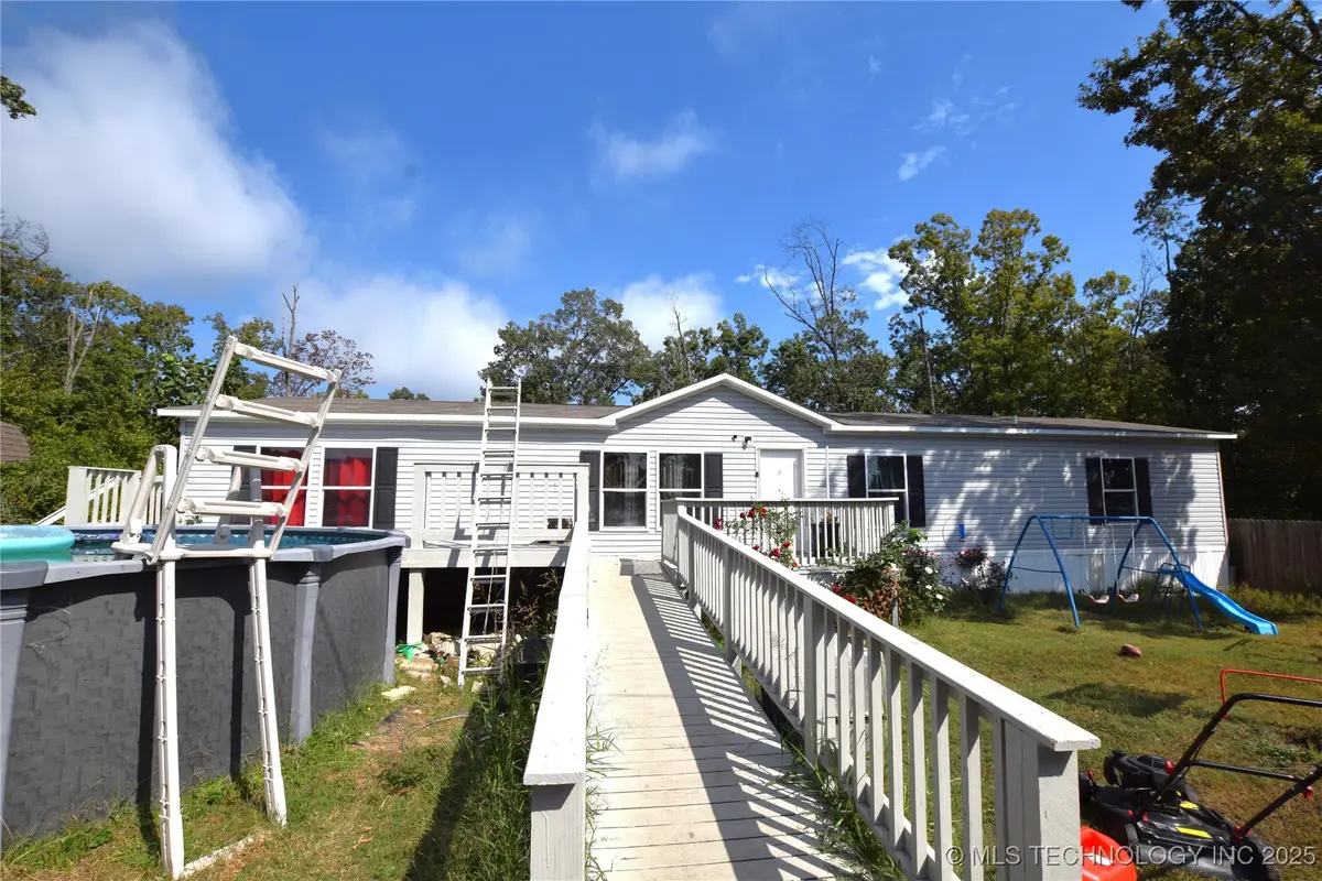 469581 E 815 Road, Stilwell, OK 74960 - #1