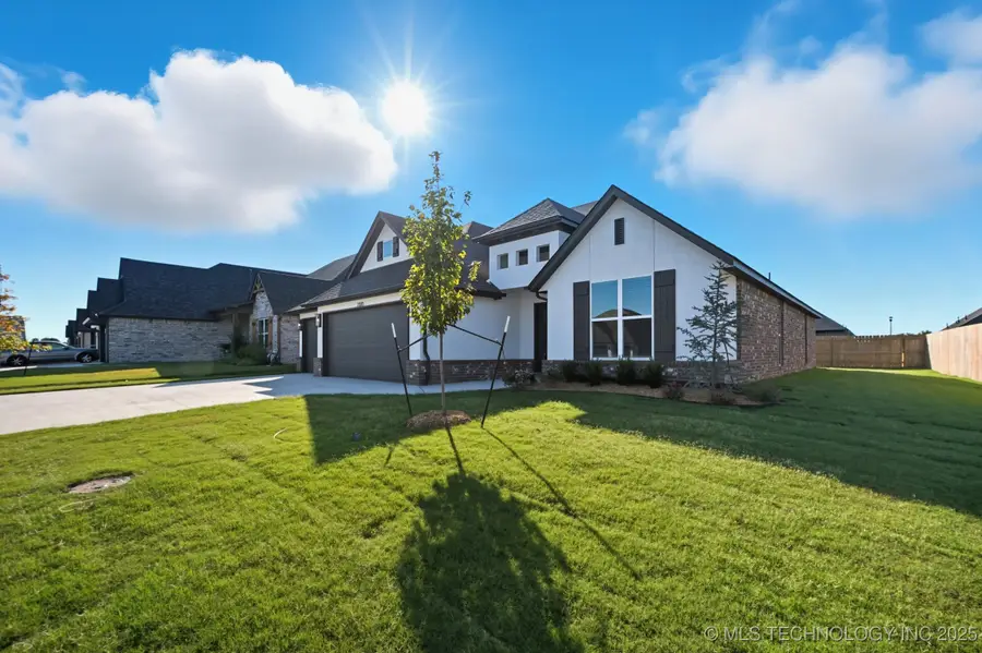 23170 E 106th Place S, Broken Arrow, OK 74014 - Image #2
