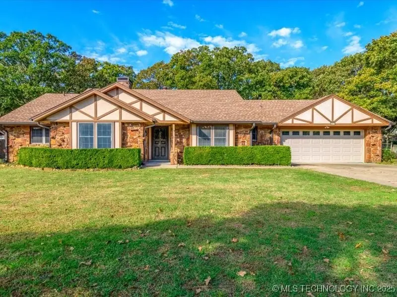 2373 Mountain Drive, Bartlesville, OK 74003 - Image #1