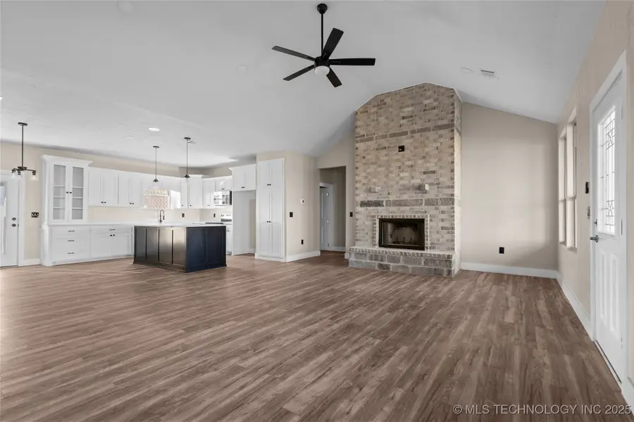 12499 Fox Hollow Road, Marietta, OK 73448 - Image #2