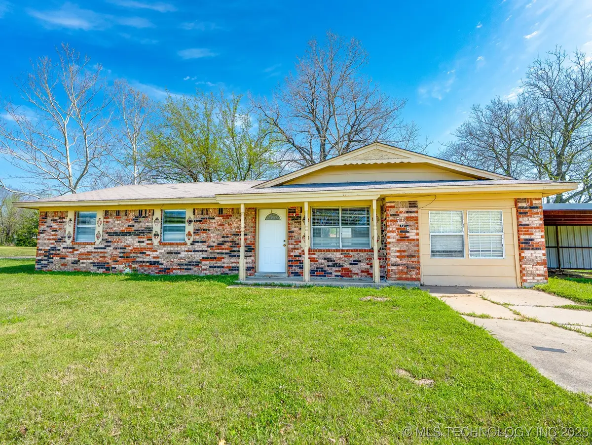 306 E Colonial, Konawa, OK 74849 - Image #1