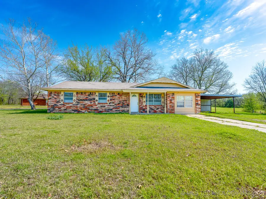 306 E Colonial, Konawa, OK 74849 - Image #2