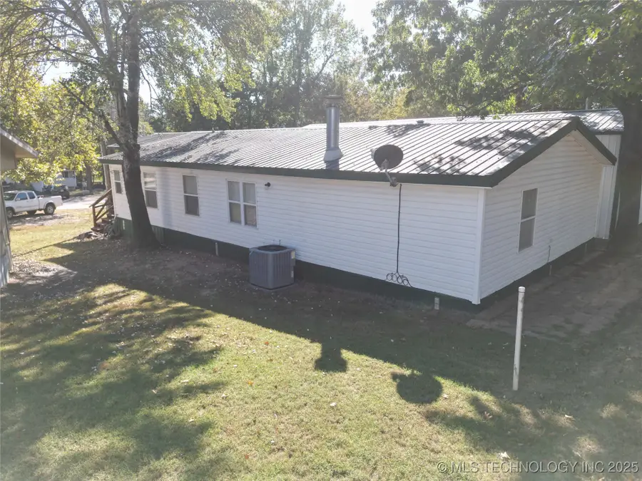 429555 E 1139 Road, Porum, OK 74455 - Image #3