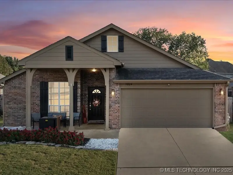 11804 E 102nd Street N, Owasso, OK 74055 - Image #1