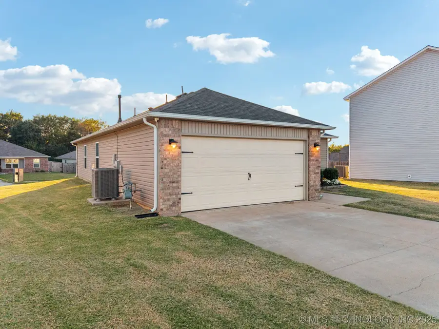 1524 S 29th Court, Broken Arrow, OK 74014 - Image #3