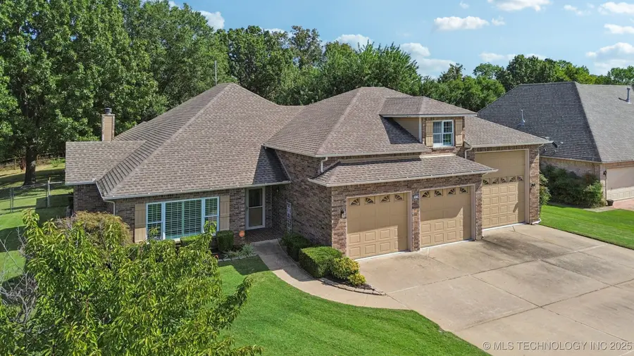 1217 N Old North Place, Sand Springs, OK 74063 - Image #2