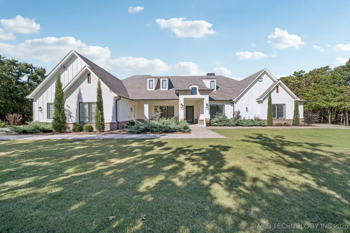 11319 Mary Knox Drive, Beggs, OK 74421 - Image #1