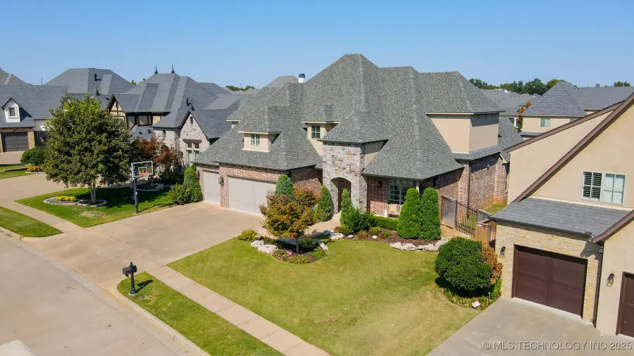 5716 W Austin Street, Broken Arrow, OK 74011 - Image #2