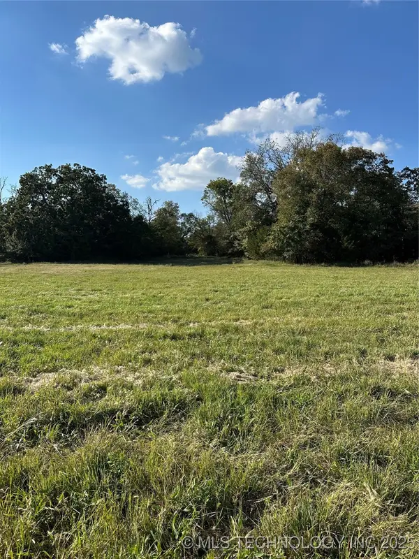 E 996 Road, Sallisaw, OK 74955