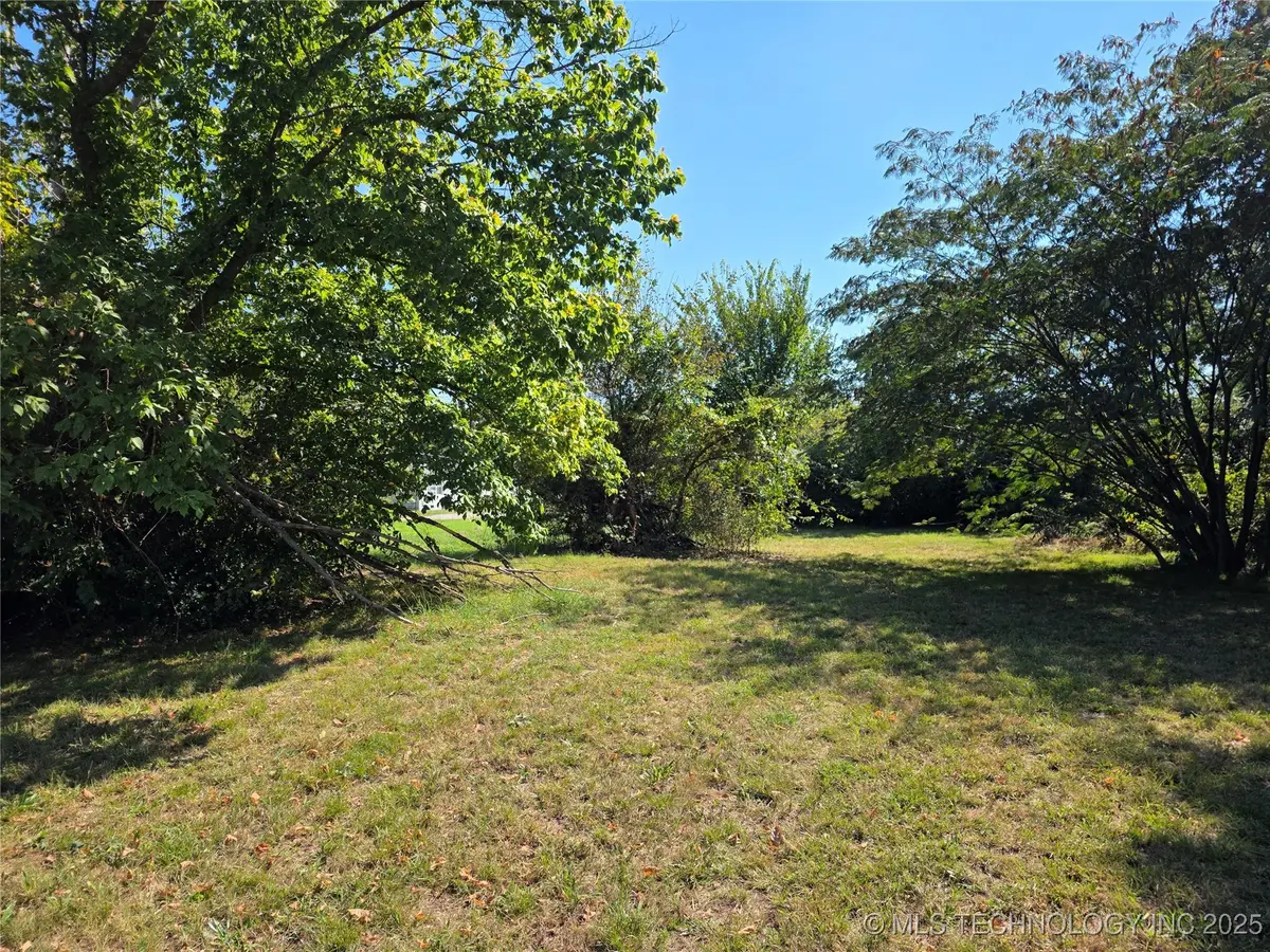 1410 SE White Street, Ardmore, OK 73401 - Image #1