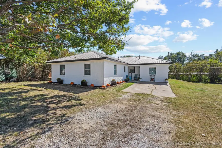 110 E Main, Achille, OK 74720 - Image #2