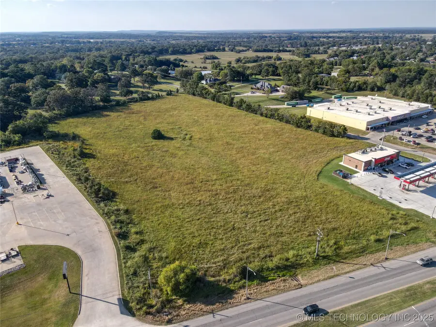 2067 S Mississippi, Atoka, OK 74525 - Image #2