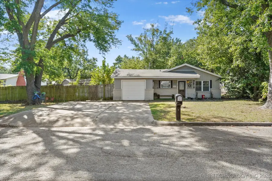 509 W Knoxville Street, Broken Arrow, OK 74012 - #2