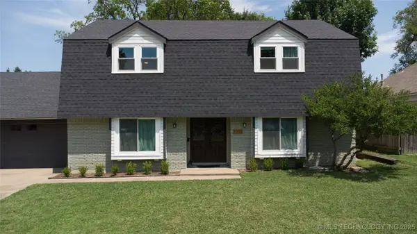 7351 E 58th Place, Tulsa, OK 74145