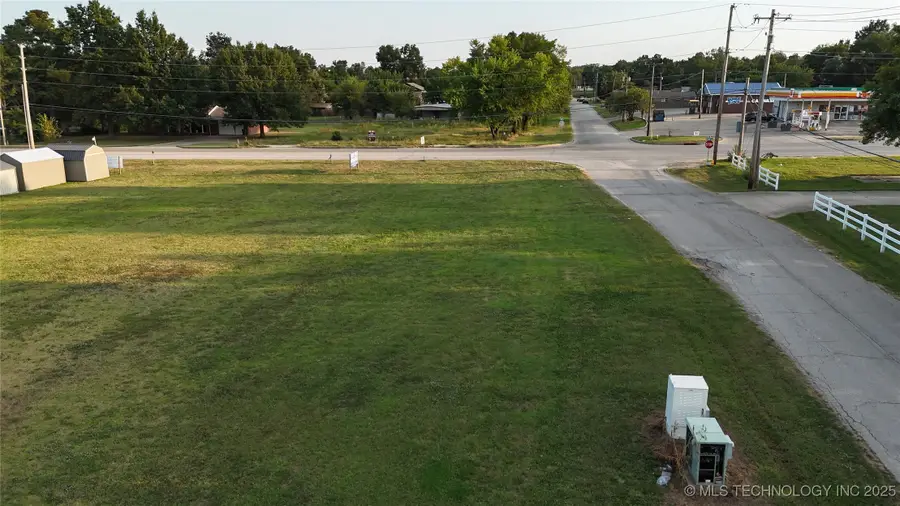 6001 W 41st Street S, Tulsa, OK 74107 - Image #2