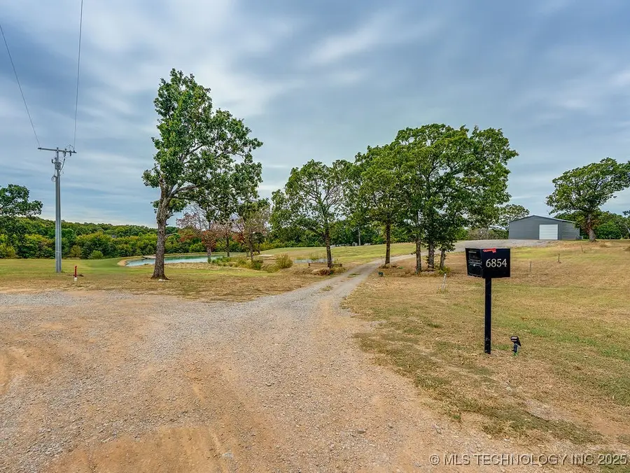 6854 Delores Drive, Sulphur, OK 73086 - Image #3