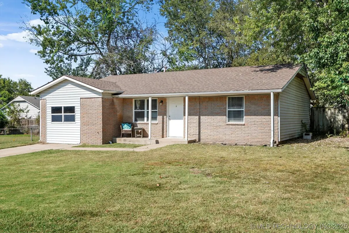 1108 W Atlanta Court, Broken Arrow, OK 74012 - Image #1